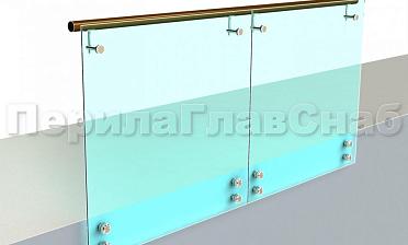 Ограждение с деревянным поручнем на выносе на точечном креплении купить в Краснодаре