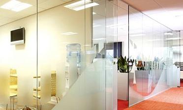 Перегородки офисные стеклянные премиум купить в Краснодаре