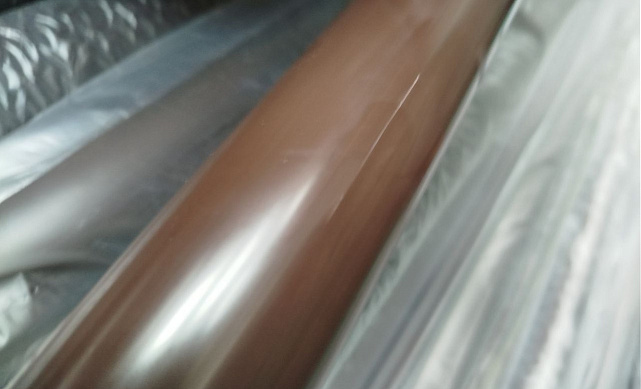 Пластиковый поручень, цвет Венге, Ø49мм длина 4м, уценка k897-У 2