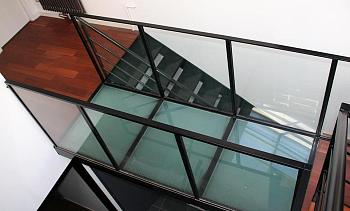 Стеклянный пол для легкого перекрытия между этажами в Краснодаре. Готовые проекты ПерилаГлавСнаб