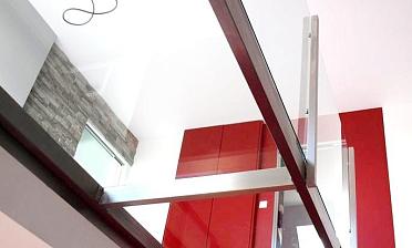 Стеклянные полы из закаленного стекла купить в Краснодаре