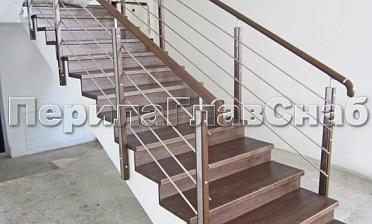 Ограждение со стойками из шлифованной нержавеющей стали с боковым крепежом, со вставками из дерева купить в Краснодаре