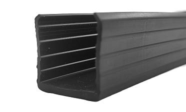 Уплотнитель в поручень с пазом 24х24 для стекла 10+10мм ПВХ, черный Фk310 купить в Краснодаре