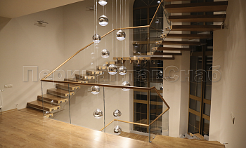 Перила для лестниц в частном доме в Краснодаре. Готовые проекты ПерилаГлавСнаб