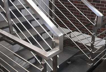 Перила для лестниц купить в Краснодаре