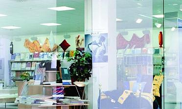 Перегородки с прозрачным стеклом в офис купить в Краснодаре