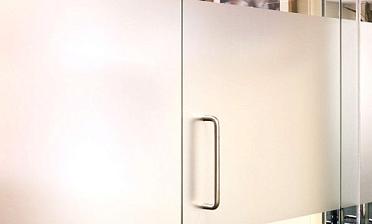 Стеклянные офисные перегородки купить в Краснодаре