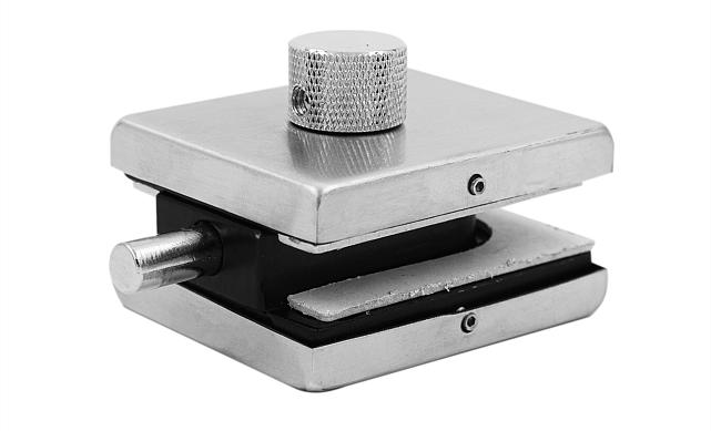 Защелка с ответной частью на стену и пол, шлифованная, вырез 17 t138 SSS 7