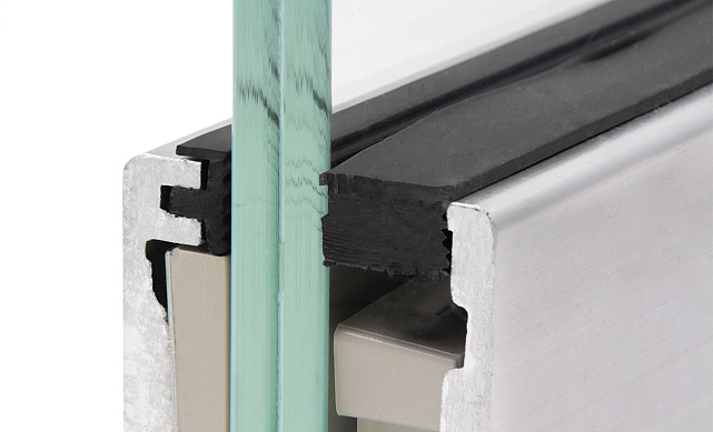 Комплект профиля зажимного для стекла 16 мм, с отверстиями, НЕАНОД, алюминий, k601-4-16 4 Комплект профиля зажимного для стекла 16 мм, с отверстиями, НЕАНОД, алюминий, k601-4-16 4